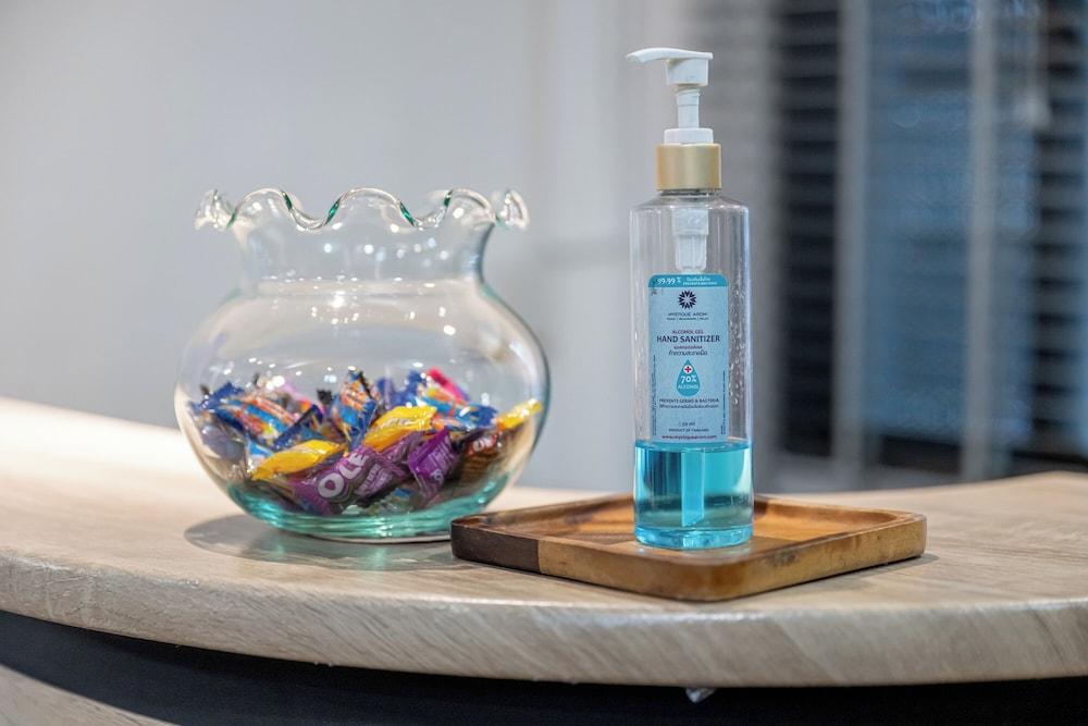 Vibes Hostel Bangkok