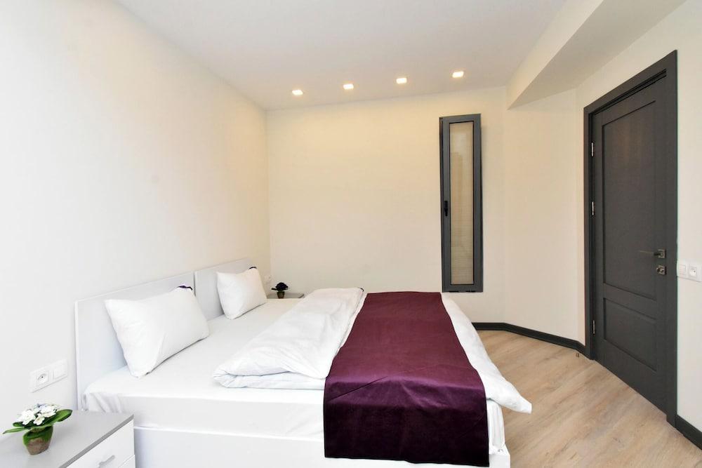 Luxury apartment in the center Yerevan