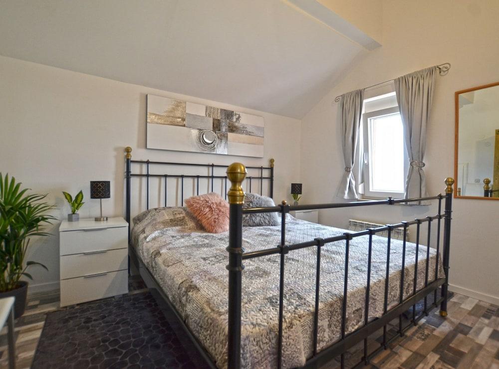 Calm Countryside Rovinj Manor With Pool