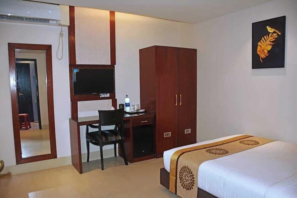Hotel Grand Royal Dhanmondi