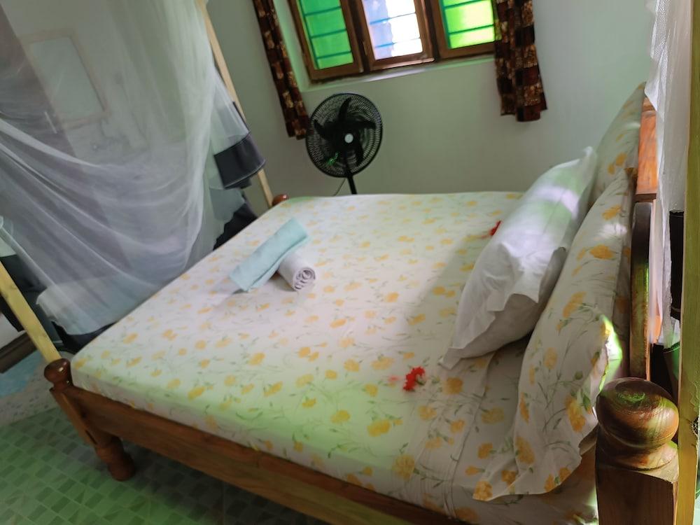 Jambiani Holiday House