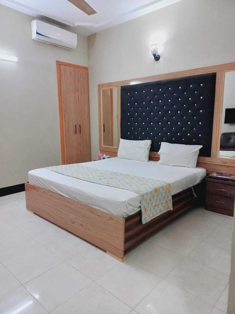 BNB Rose Lodge Family Guest House