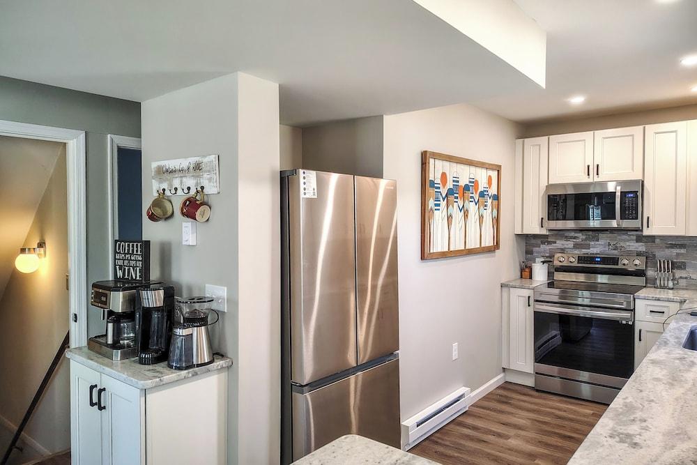 Arrowhead Lake Access & Fire Pit: Serene Cottage