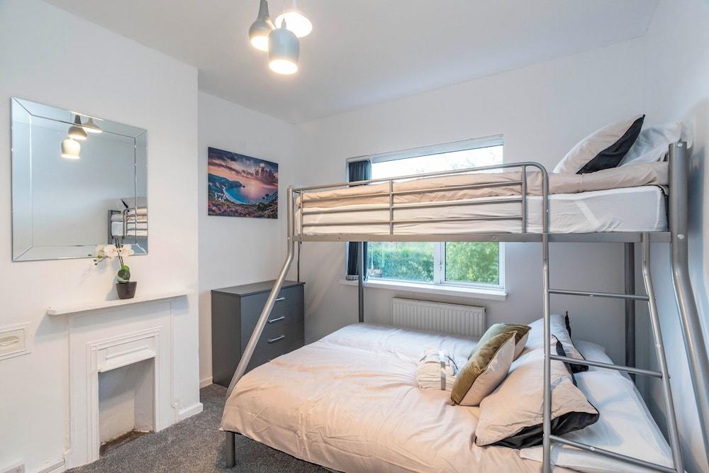 Beautiful 3-bed House in Bristol