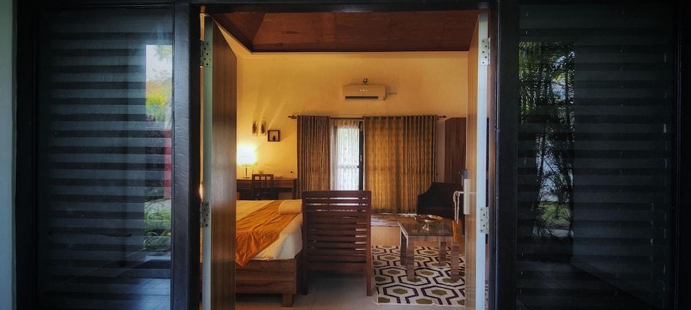 THE YELLOW BAMBOO RESORT AND SPA