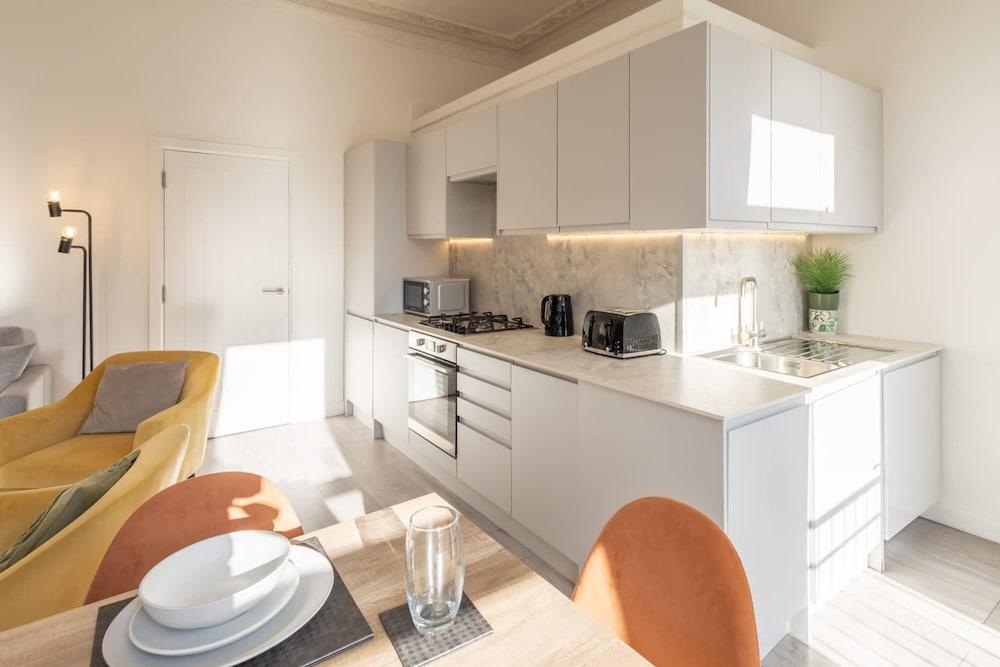 Host Stay Seabourne Villas