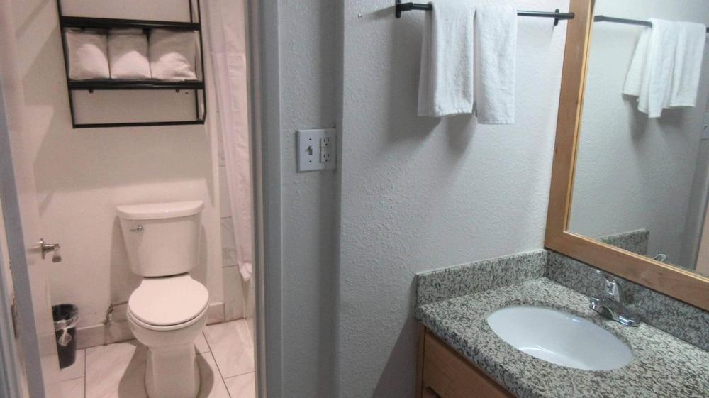 Rodeway Inn Yuma Downtown