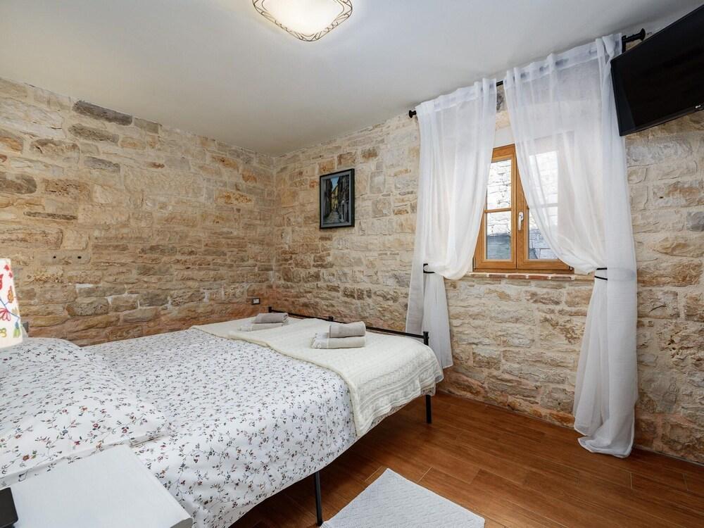 Majestic Villa With Private Pool