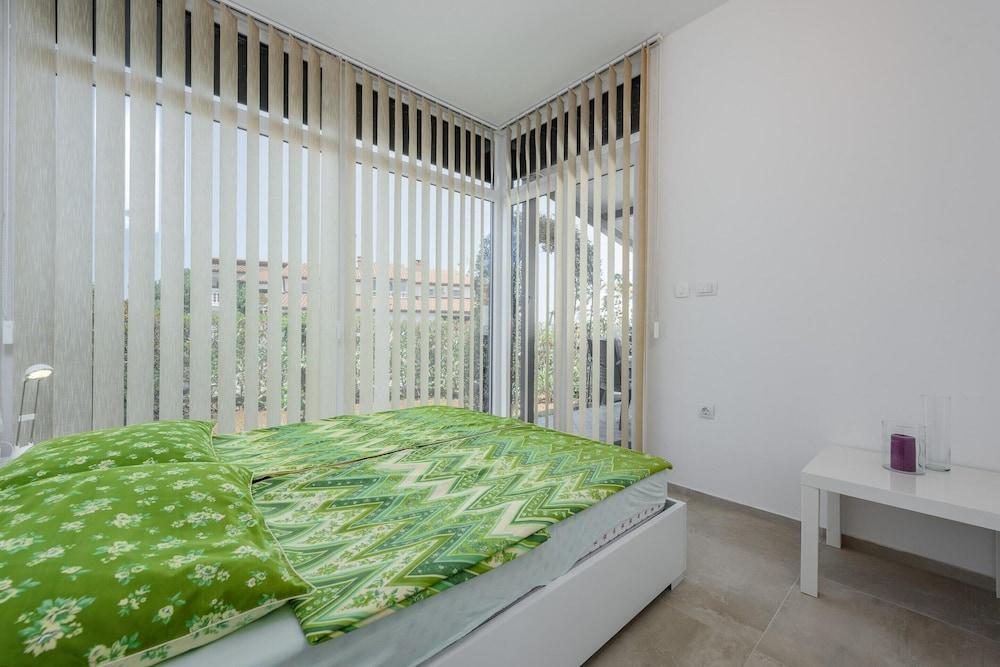 Apartment in Kukci With Heated Pool