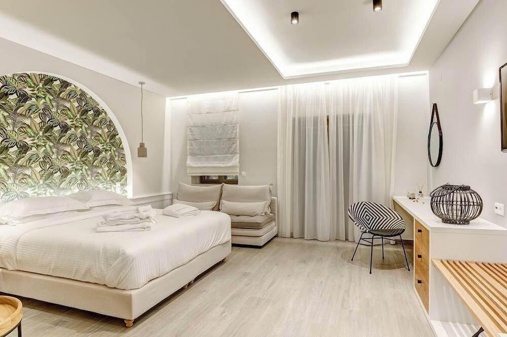 Anemolia Parga Suites