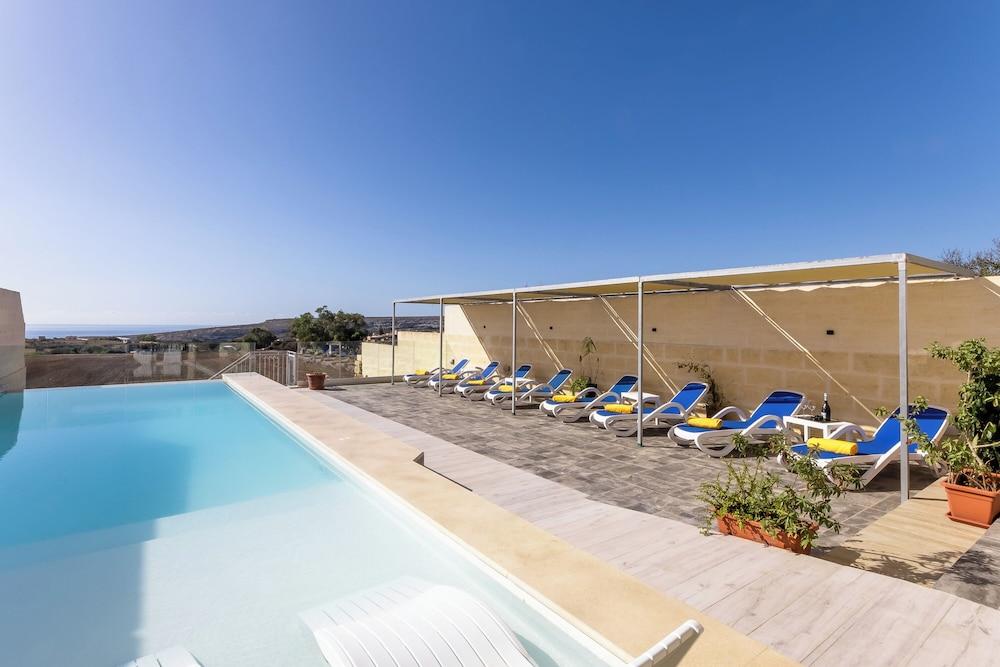 Ta'Battista B&B With Pool Ir'Ramla ID 11678