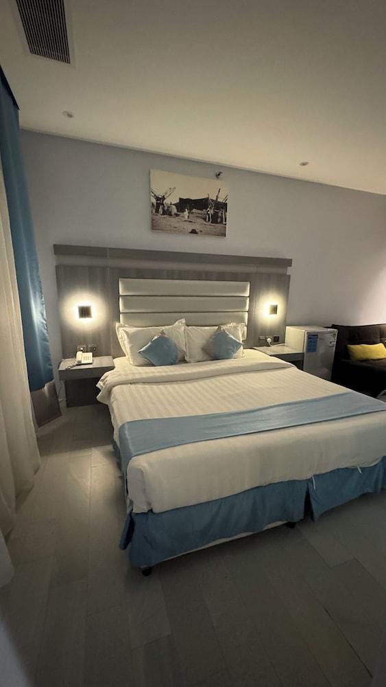 Comfortable studio in Elham