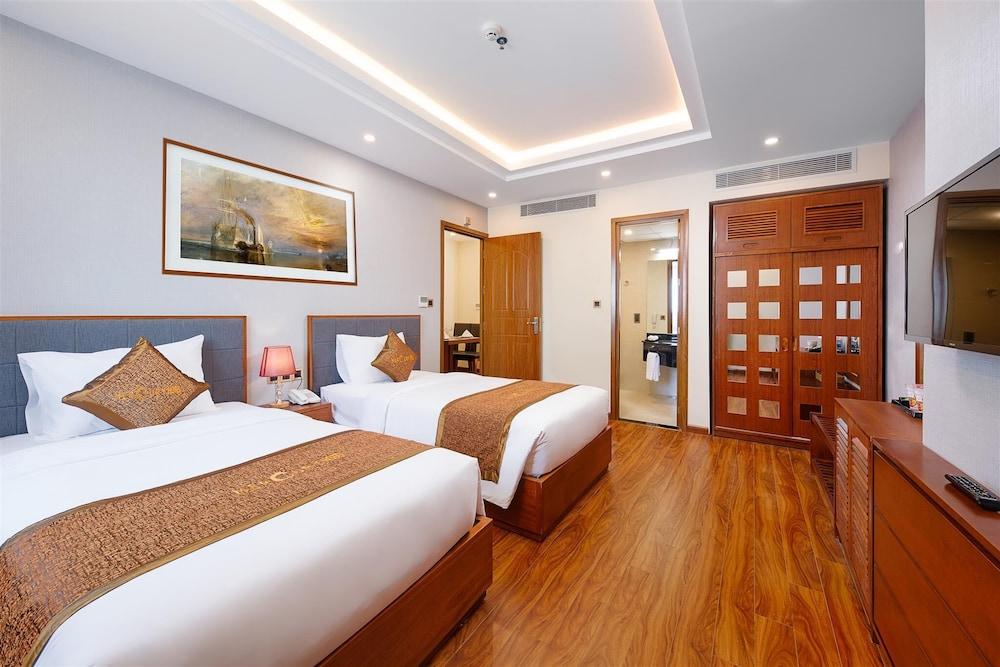 Mercury Apartment Danang