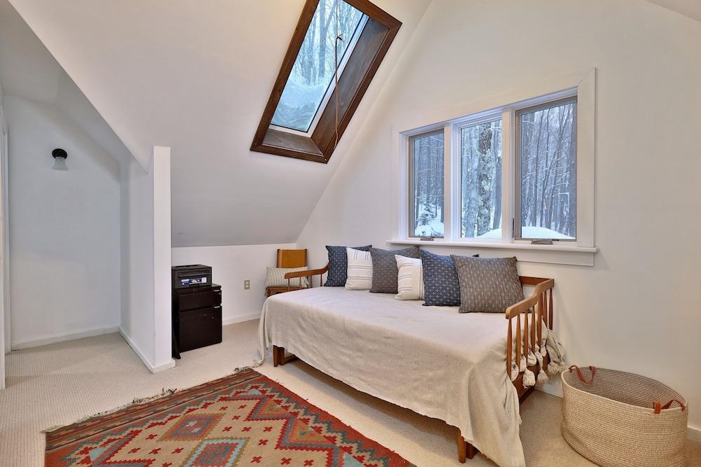 Mountainview Escape 4 Bedroom Home