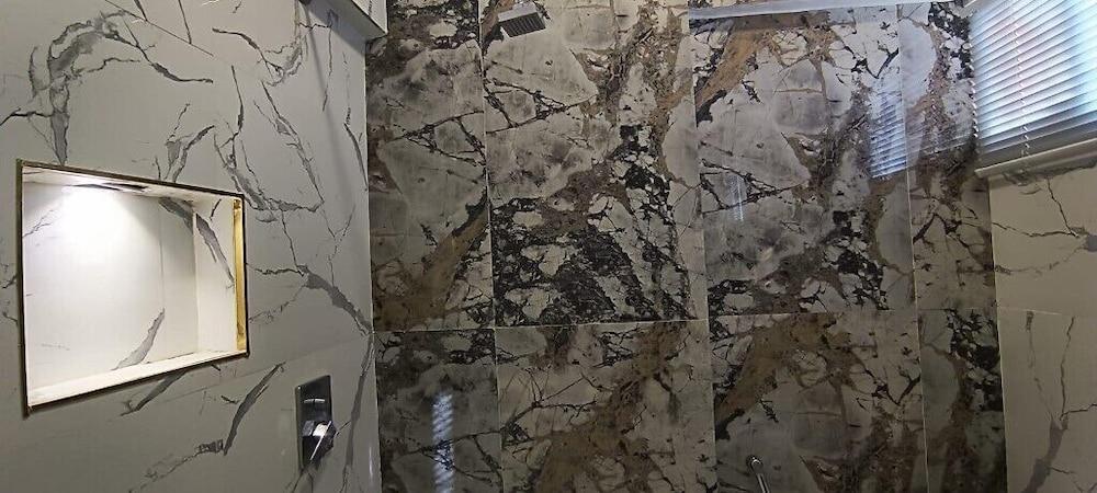 DHA Hotel Karachi Defence