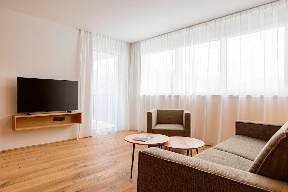 Exclusive Apartment in Fiss