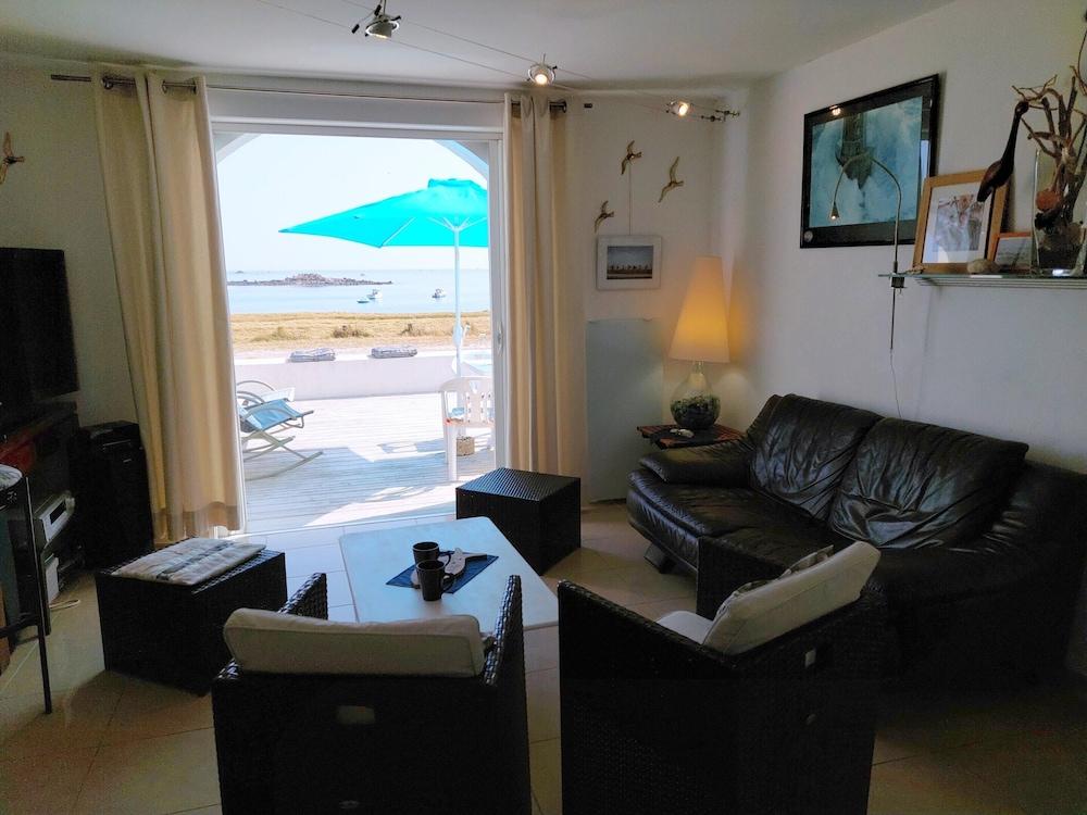 Apartment in Plouguerneau by Sandy Beach