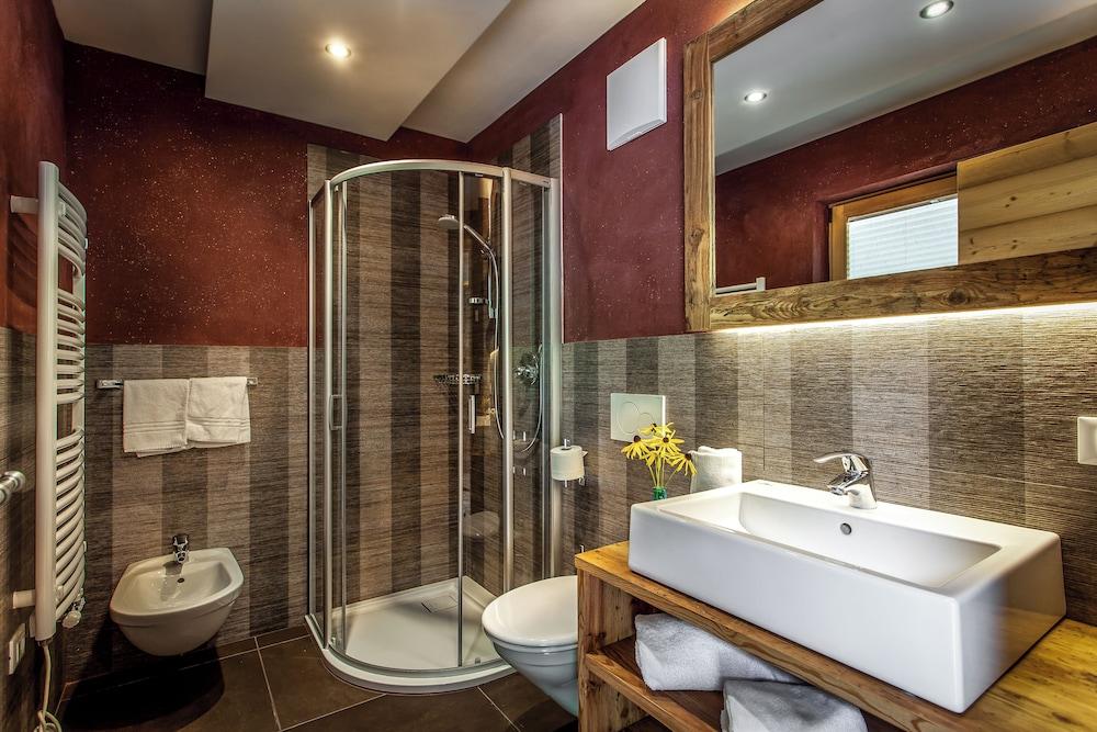 Alpine Mountain Chalet