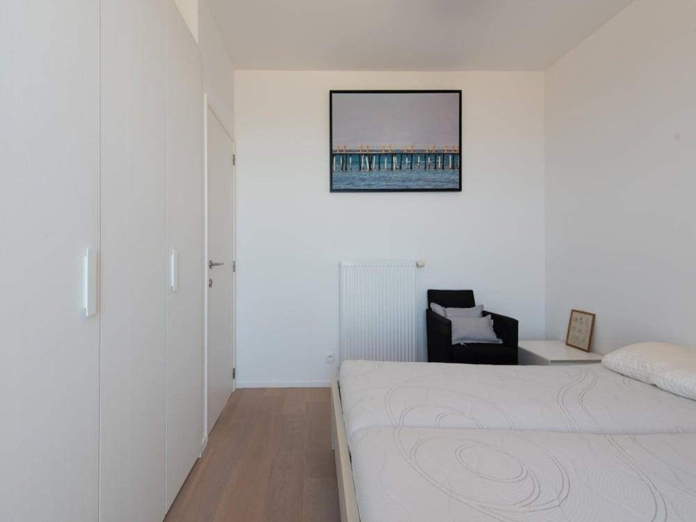 Duplex Apartment With 4 Terraces and sea View