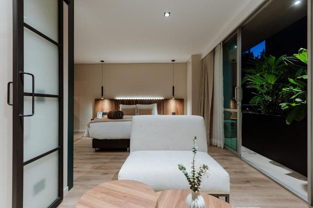 w Lotf Mountain View Low Floor