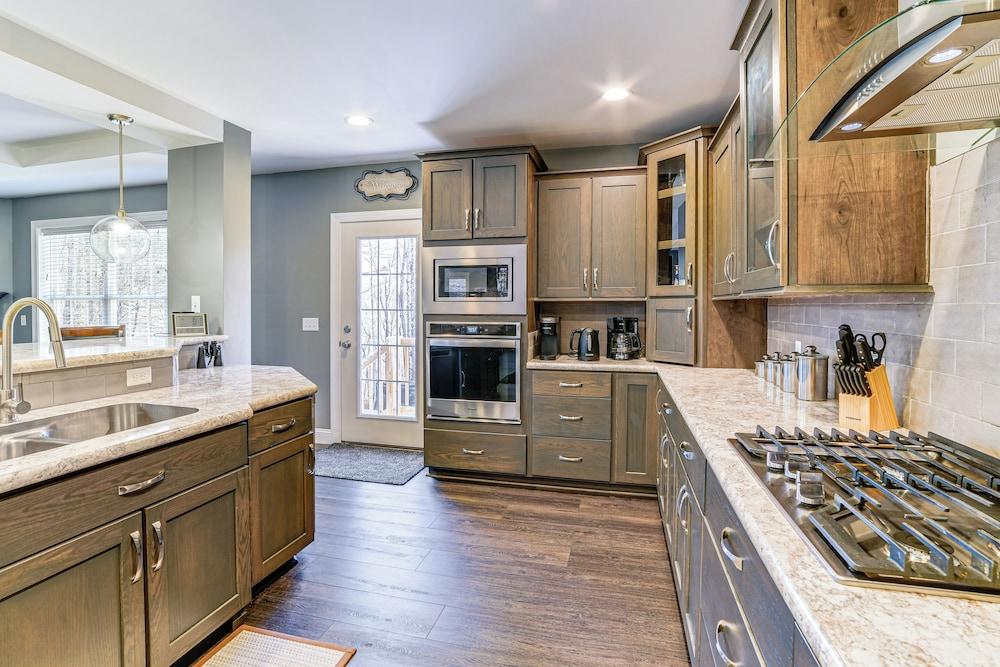 Mountain Views & Brook Access: Home in Arkville!