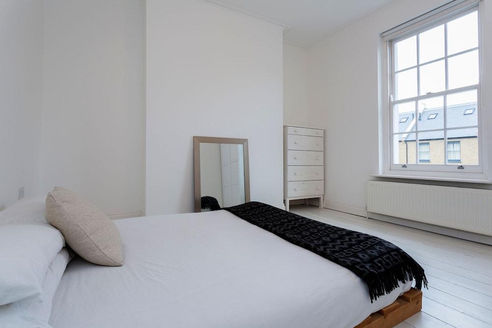 Velvet Marble in London