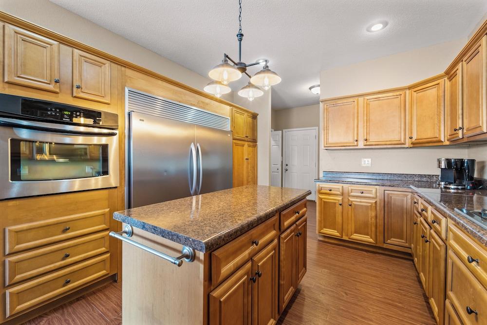 Lakefront Ozarks Home: Tiki Bar, Pool, Deck, Views