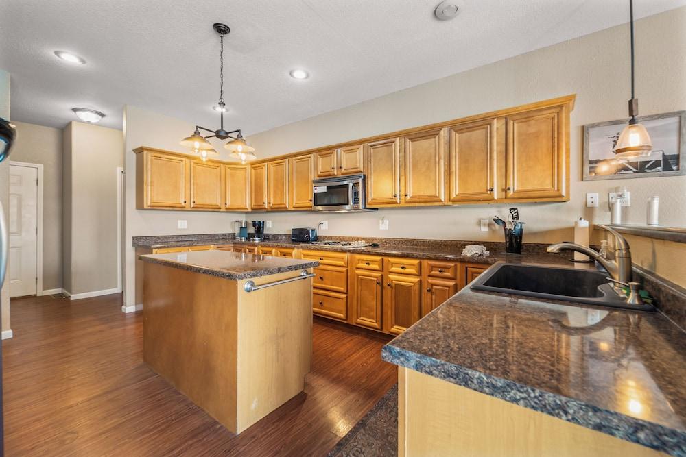 Lakefront Ozarks Home: Tiki Bar, Pool, Deck, Views