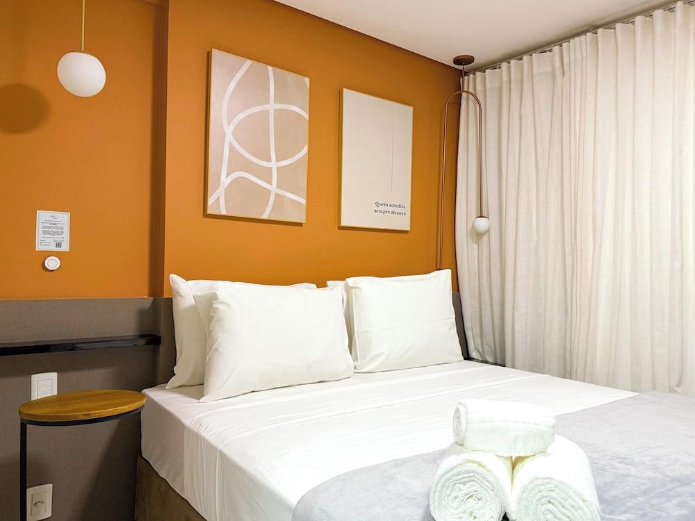 STAY Live Tower Lozandes