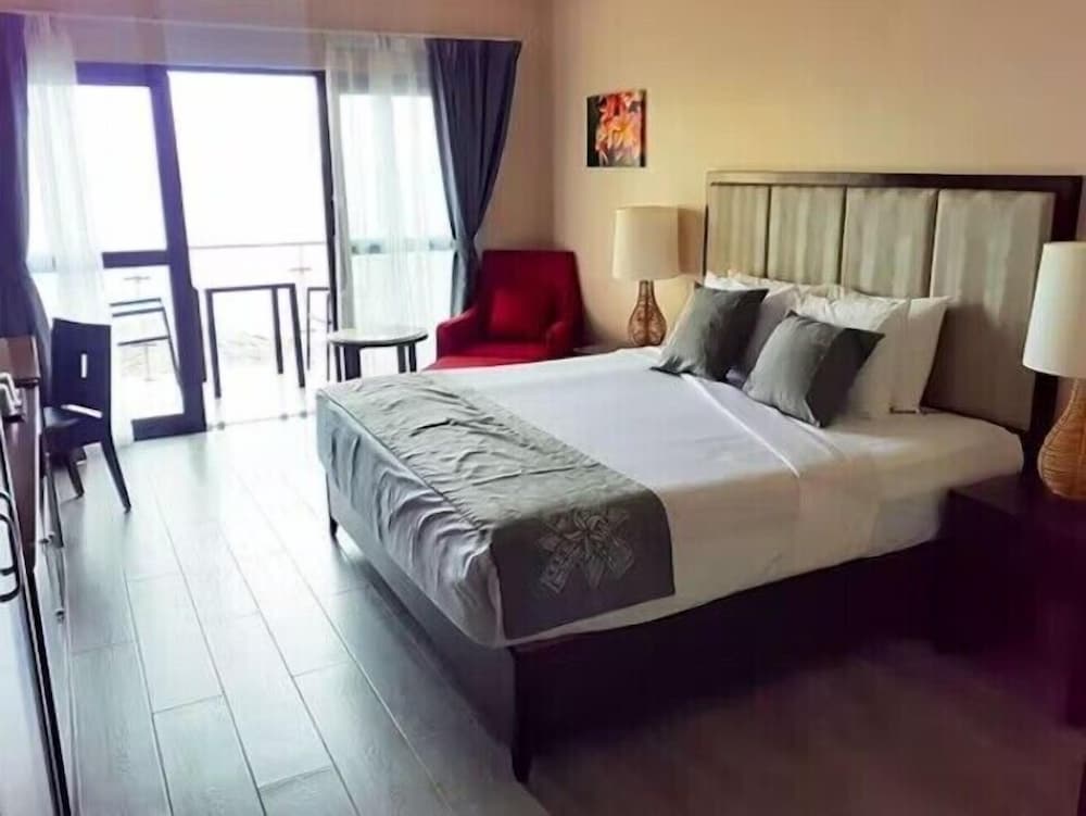 Survivor Samoa Beach Resort