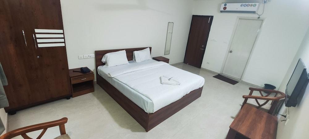 Stayz Inn T.Nagar