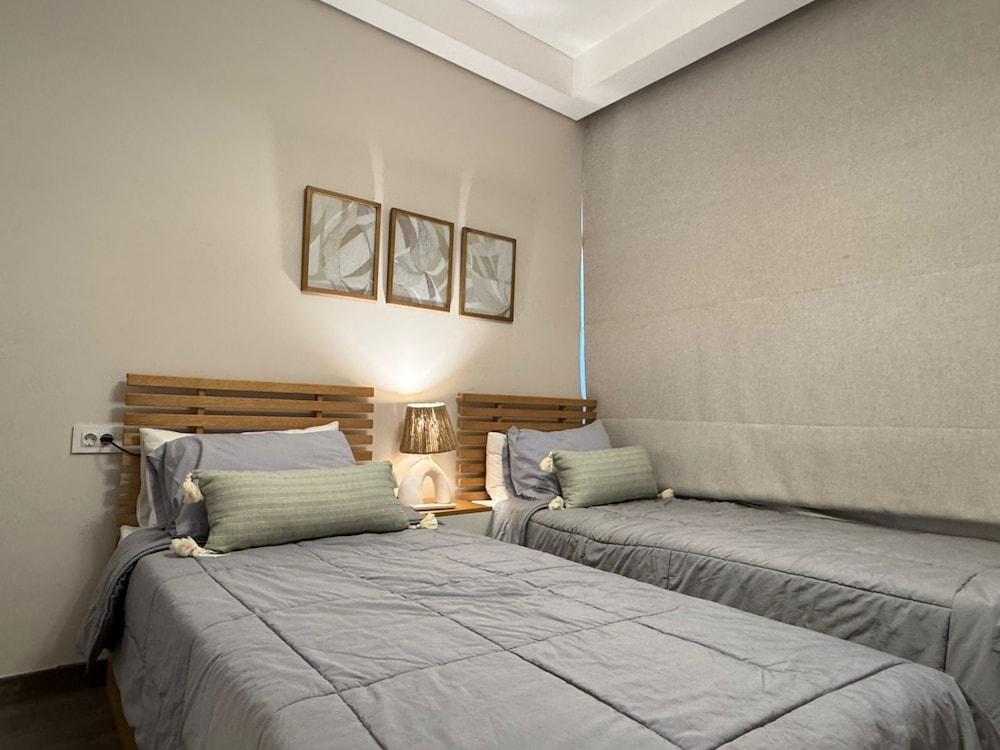 Mynt stay hotel apartment - zed towers