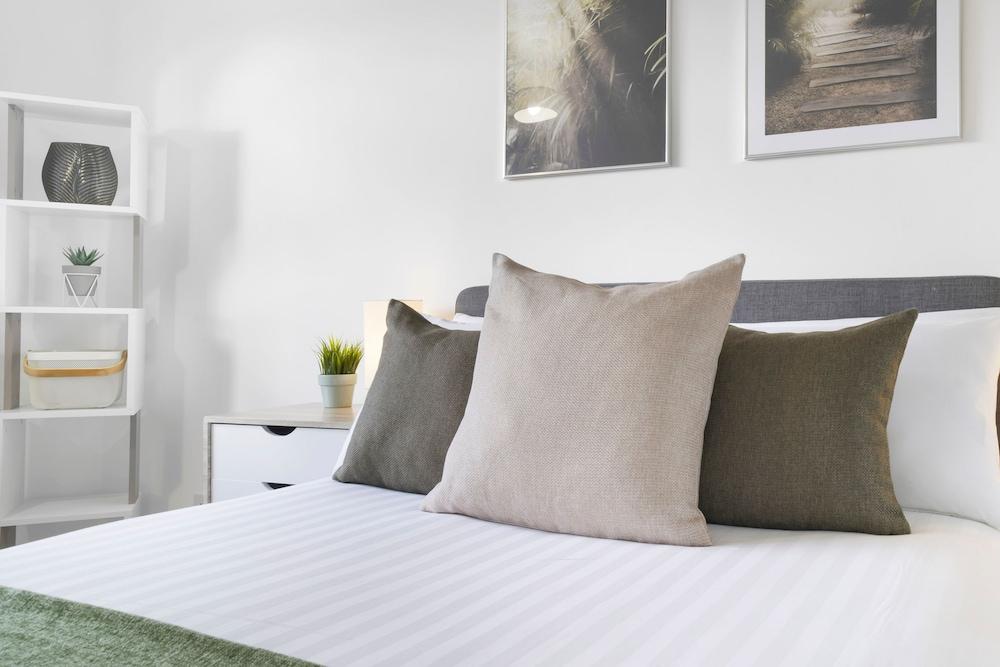 Angus Suites by Your Lettings