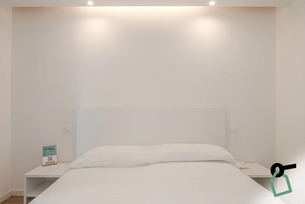 Hotiday Room Collection - Lacona