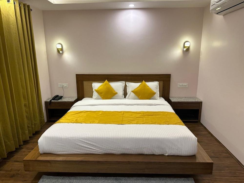 LUXE HAVEN RESIDENCY