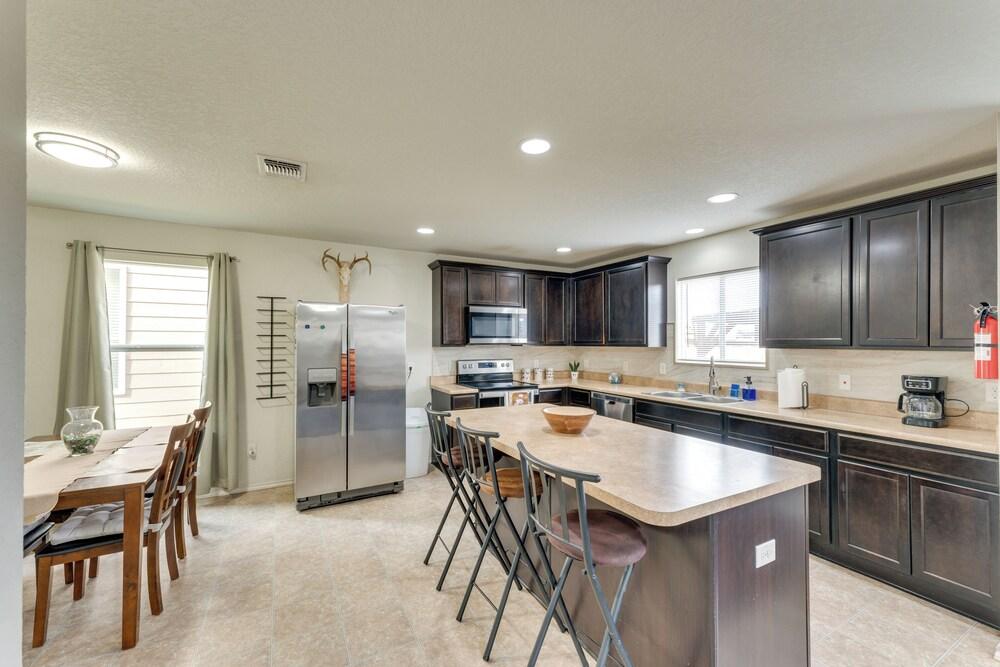 Near Hiking Trails: Home w/ Deck in San Antonio!