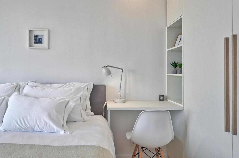 5-bedroom Villa Near Split With Pool