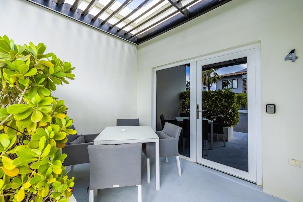 LUX Villas by Bocobay