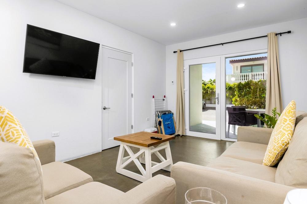 LUX Villas by Bocobay