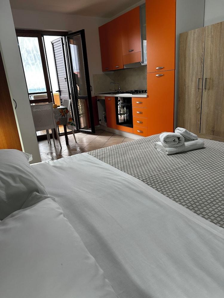 Appartamenti Scilla paese albergo