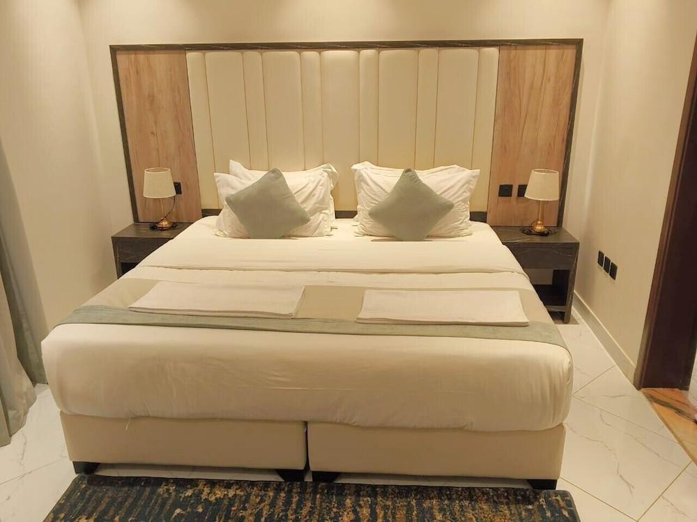 Lahdat Serviced Apartments