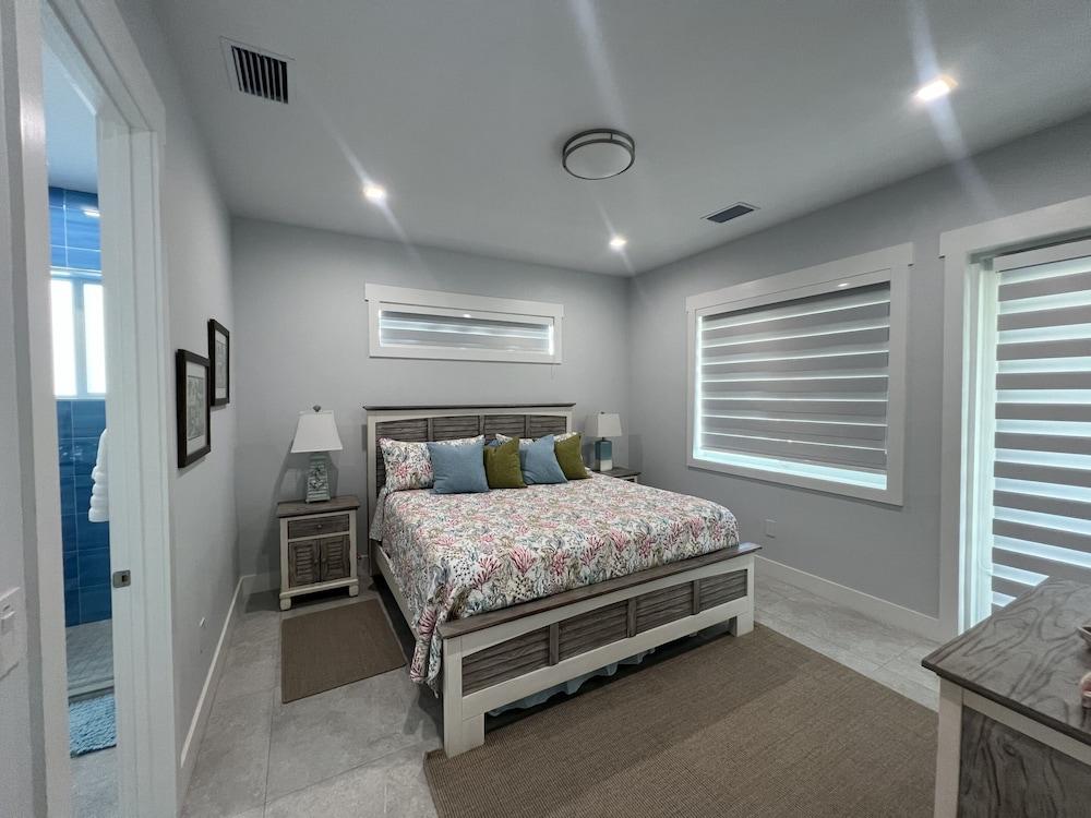 Coastline Marine Extremes Chilln