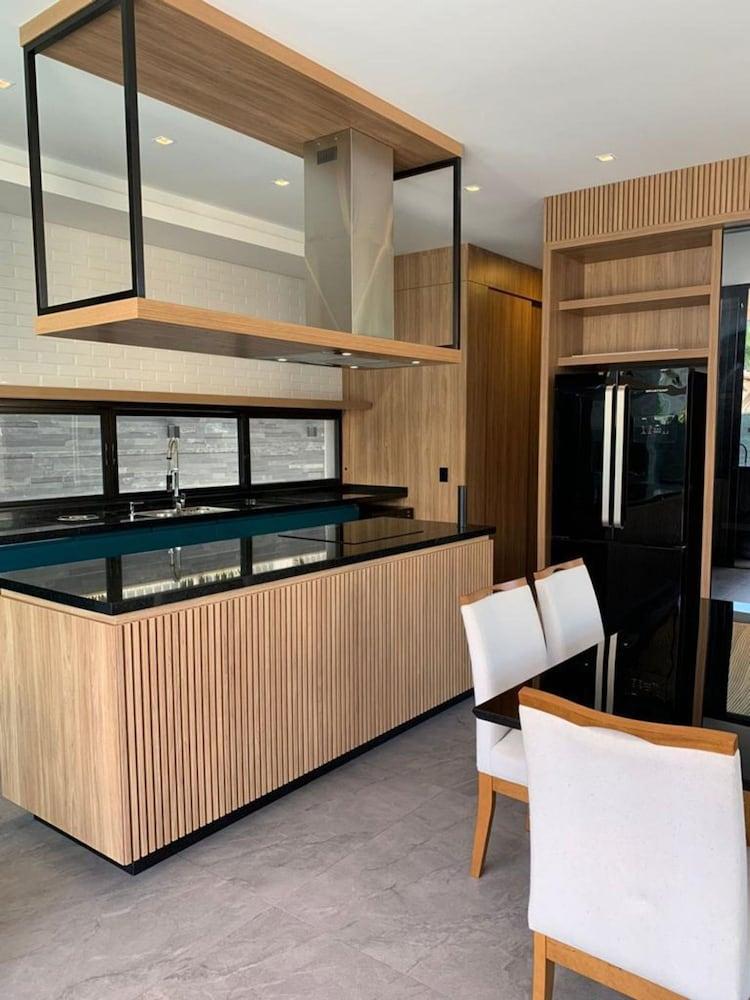 Casa De Luxo Jurerê Internacional