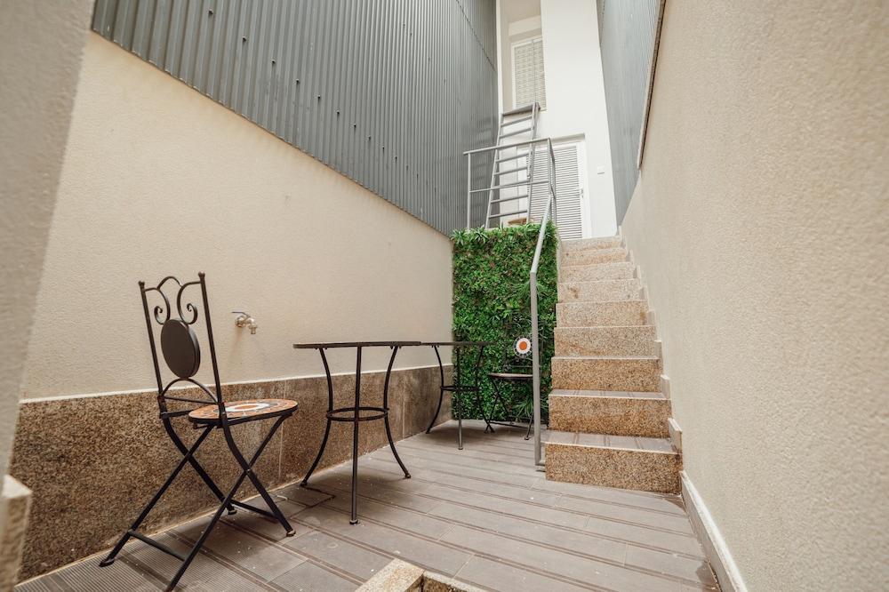 Chillout Trindade Home by Vacationy