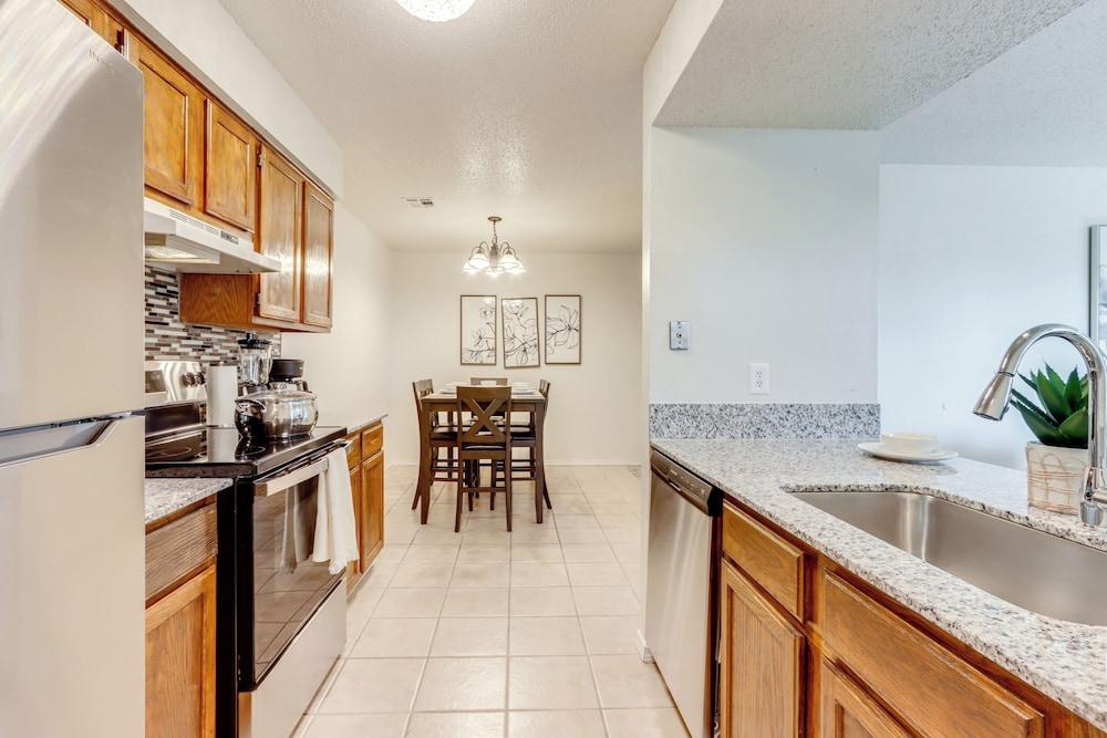 Home w/ Fenced Yard Near Dtwn Rogers!