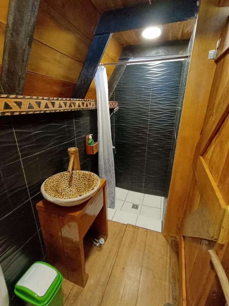 Warkolor Jungle Lodge & Reserve