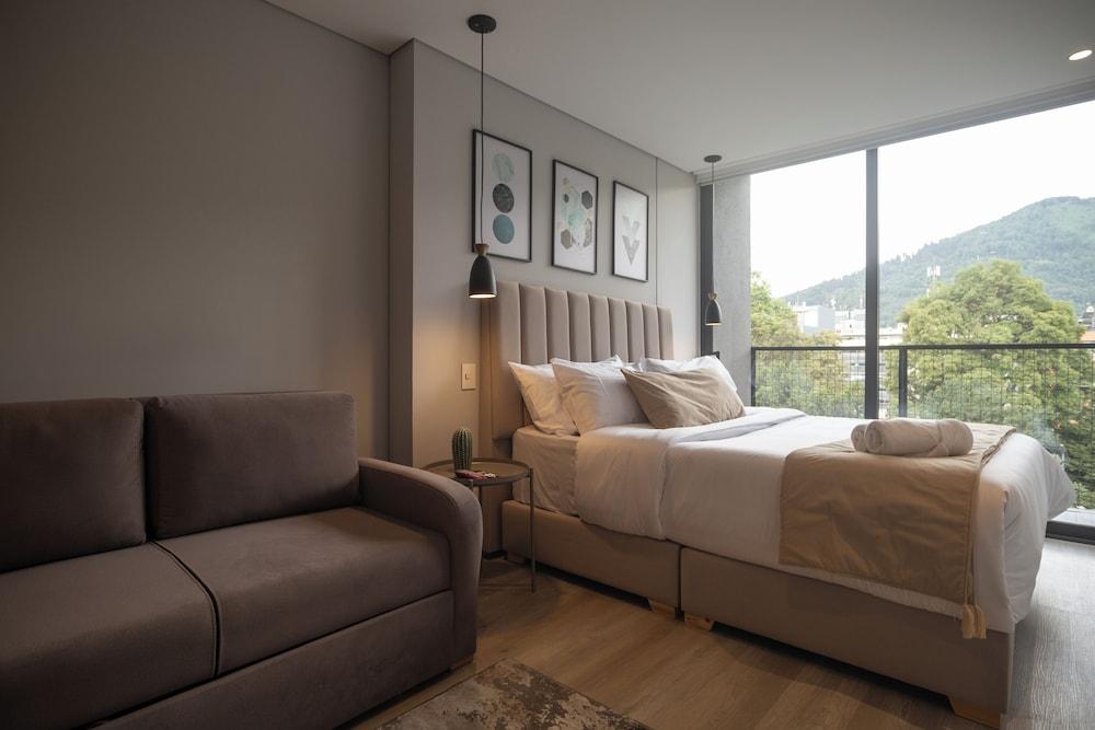 Edificio QO 97 By Jalo