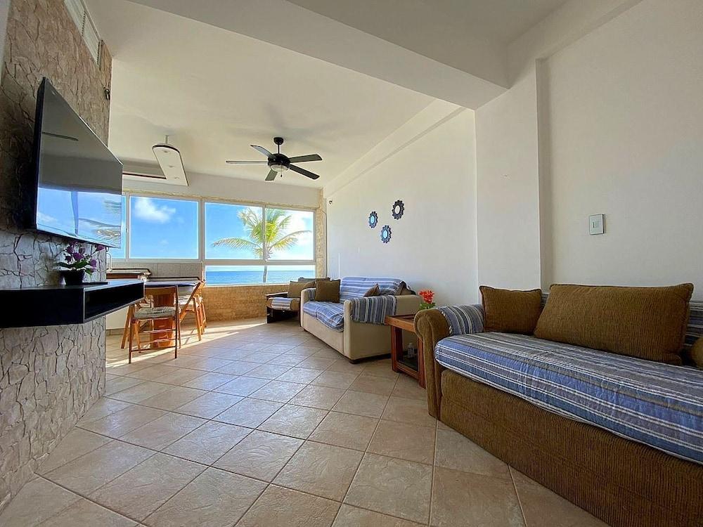 Tropical Oasis in Tucacas