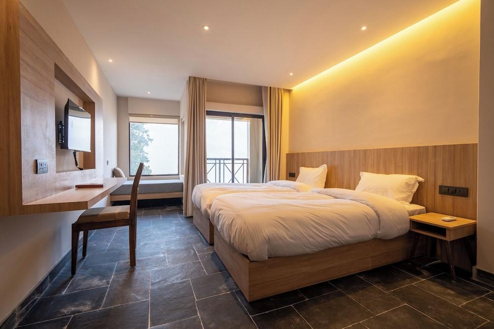 Nana Mountain Resort Mt. Annapurna View