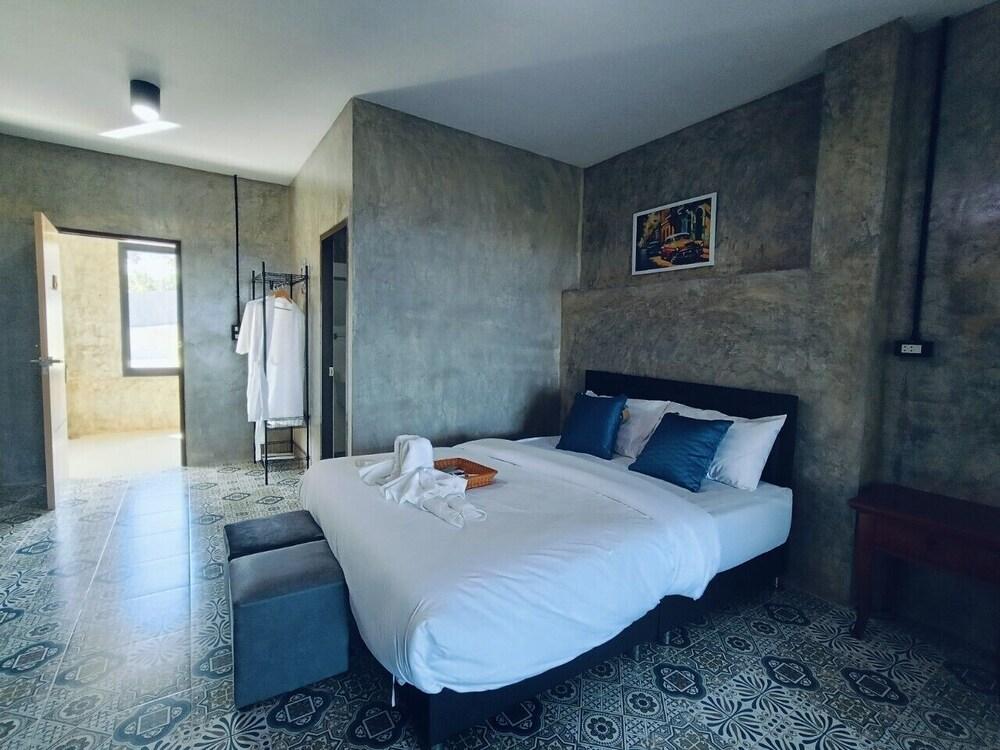 Mong Mhok Hill Khaokho